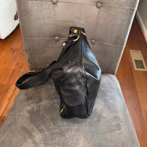 Valentina Black Pebbled Leather Made In Italy Shoulder Handbag - Picture 2 of 10